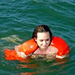 Fourth pic of Покаталась на яхте - порно фото на ШпилиВили