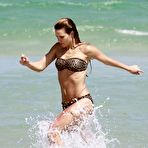 Third pic of Carolina Dieckmann caught in bikini on the beach