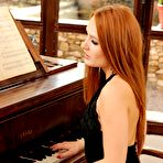 Fourth pic of Denisa Heaven in Making sweet pussy music