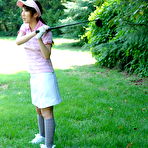 First pic of   Karin Mizuno is improving her golf skills fast | JapanHDV