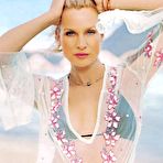 Third pic of CelebrityMovieDB.com - Nicollette Sheridan