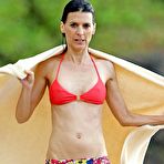 Fourth pic of Peerey Reeves caught in bikini on the beach