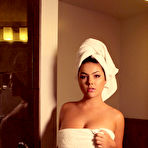 Second pic of Lex Nai Two Towels - Bunny Lust