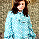 Fourth pic of Katta in Katta in asians
