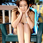 Fourth pic of Mellissa in Mellissa in footfetish