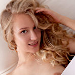Fourth pic of Naomi Kiss nude in erotic MISOHI gallery - MetArt.com
