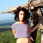 First pic of Uma in Uma in exotic and hairy