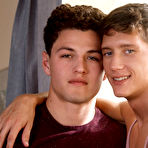 First pic of Twink tank Corey Marshall lifts golden boy Tyler Hill up