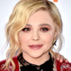 Third pic of Chloe Moretz - 'Greta' premiere at the Toronto International Film Festival - 9/6/18 - The Drunken stepFORUM - A place to discuss your worthless opinions