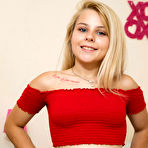 First pic of Skylar Valentine Teen Toying