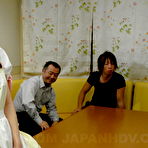First pic of   Waitress Shino Tanaka is doing a great job | JapanHDV
