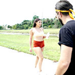 First pic of Valentina Jewels interrupts jogging to fuck a random dude