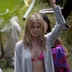 Second pic of Jennifer Aniston magnificent cleavage