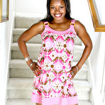 First pic of Felicia in Felicia in black women