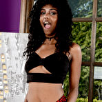 Fourth pic of Daizy Cooper in Daizy Cooper in black women