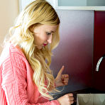Fourth pic of Lisa Dawn in Malita