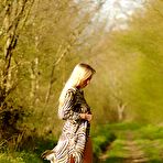 Second pic of Hayley Marie Coppin Country Walk - Cherry Nudes