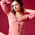 Fourth pic of Viki E in Magnifis