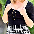 First pic of Amber Chase in a Skirt