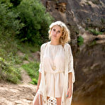 First pic of Casey in Estora