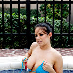 Second pic of Bunny Lust - Cindy Fun In The Pool
