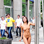 Third pic of Nude in Public - Public Nudity - Naked In Public - Outdoor - Exhibtionism - Flashing - NIP-Activity.com