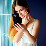 Fourth pic of Taylor in Lirrid