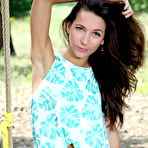 Fourth pic of Kenya in Outdoor Swing