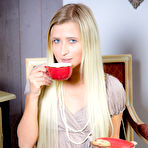 Fourth pic of Lisa Dawn in Brunch
