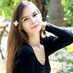 First pic of Leona Mia - MetArt | BabeSource.com