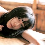 Second pic of Softcore bikini pics of Japanese idol Makoto Okunaka | Erotic Beauties