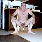 Second pic of MenBucket - real nude men, daddies, bears! Only amateurs!