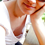 Second pic of Downblouse and Nipple Slip 1 - 20 Pics | xHamster
