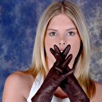 Third pic of Leather in Ladies Gloves Free Sample Pictures