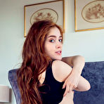 First pic of Jia Lissa Rubs her Snatch