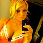 First pic of Sexting18 - Amateur Sexting Pictures and Self Shot Videos | Mirror Girlfriends!