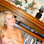 Third pic of Meet Madden Fall Fireside nude pics - Bunnylust.com
