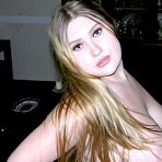 Second pic of Amateur Girl Emma Modeling Nude - TrueAmateurModels.com