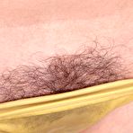 First pic of Hairy MILF Amber gets her pussy wet
