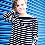 First pic of Susie Wolff - Free pics, galleries & more at Babepedia