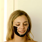 First pic of Gabbie Carter with a Face Mask