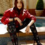 First pic of Lily Collins - Elle Magazine - September 2021 - The Drunken stepFORUM - A place to discuss your worthless opinions