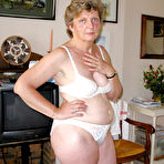 First pic of My granny - 17 Pics | xHamster