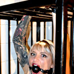Second pic of boundstudio Delicious-Roxxxi in the cage - The Second