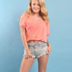 First pic of Lycia Sharyl in pink top, denm shorts and blue bra