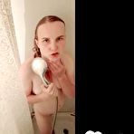 Third pic of Beautiful teen wants you to watch her shower - AmateurPorn