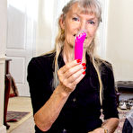 Second pic of 69 year old Candis has a bag full of kinky toys - Free Mature.nl gallery
