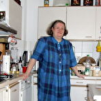 First pic of Amateur chubby housewife getting nasty in the kitchen - GrannyPornPics.net