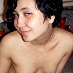 Fourth pic of Hot tomboyish babe shows her natural tits - 15 Pics | xHamster