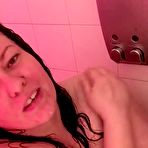 Second pic of Mandi hamilton shower in Orillia hotel - AmateurPorn